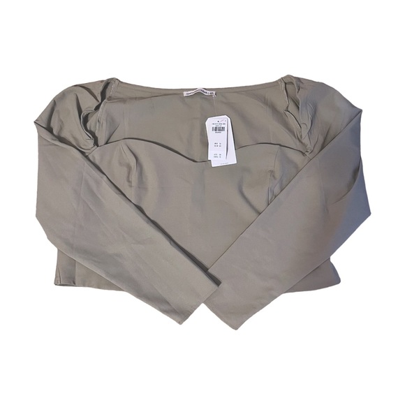 Abercrombie & Fitch Top NWT - Picture 2 of 4